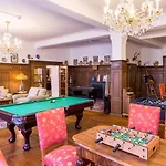 מלון Gaestehaus Ploenlein - Goldener Hirsch Rothenburg