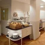Gaestehaus Ploenlein - Goldener Hirsch Rothenburg רוטנבורג אוב דר טאובר