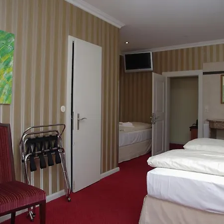 Gaestehaus Ploenlein - Goldener Hirsch Rothenburg Hotel Rothenburg ob der Tauber