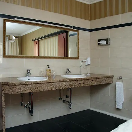 Hotel Gaestehaus Ploenlein - Goldener Hirsch Rothenburg